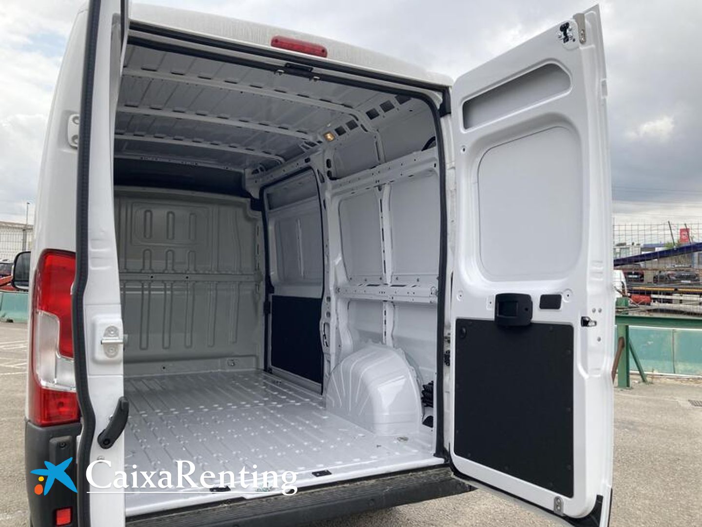 Opel Movano Furgon BlueHDi 120 Base L2H2 3.3T 88 kW (120 CV)