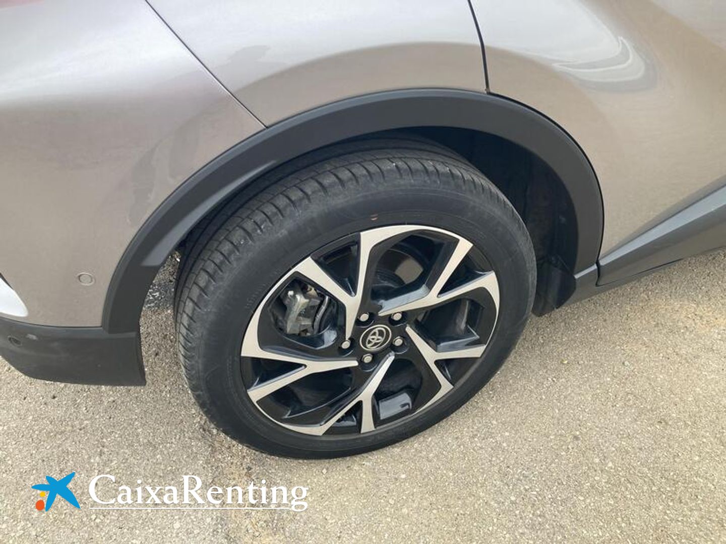 Toyota C-HR 1.8 125H Advance 90 kW (122 CV)