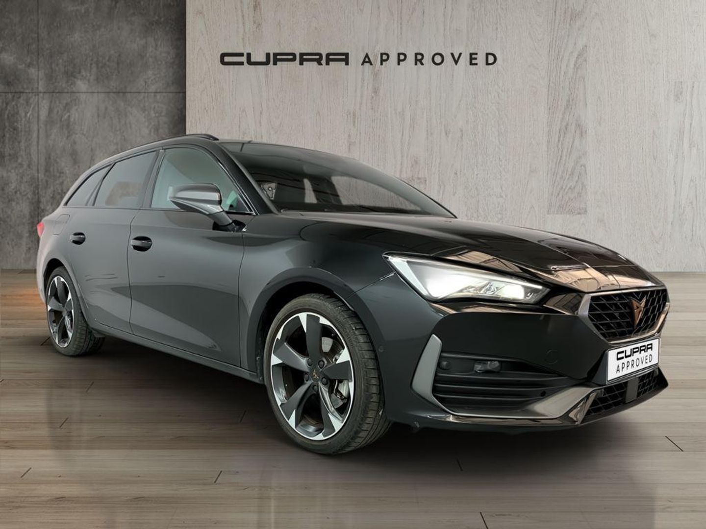 CUPRA Leon Sportstourer 1.5 eTSI Tech Edition DSG 110 kW (150 CV) Negro Familiar