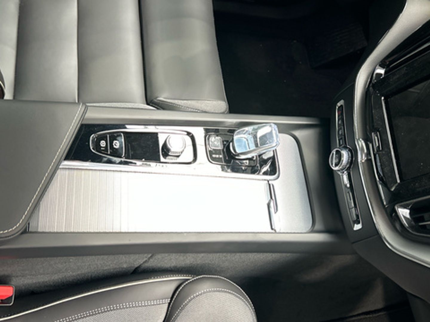 Volvo XC60 T6 Recharge Plus Dark AWD Auto 257 kW (350 CV)