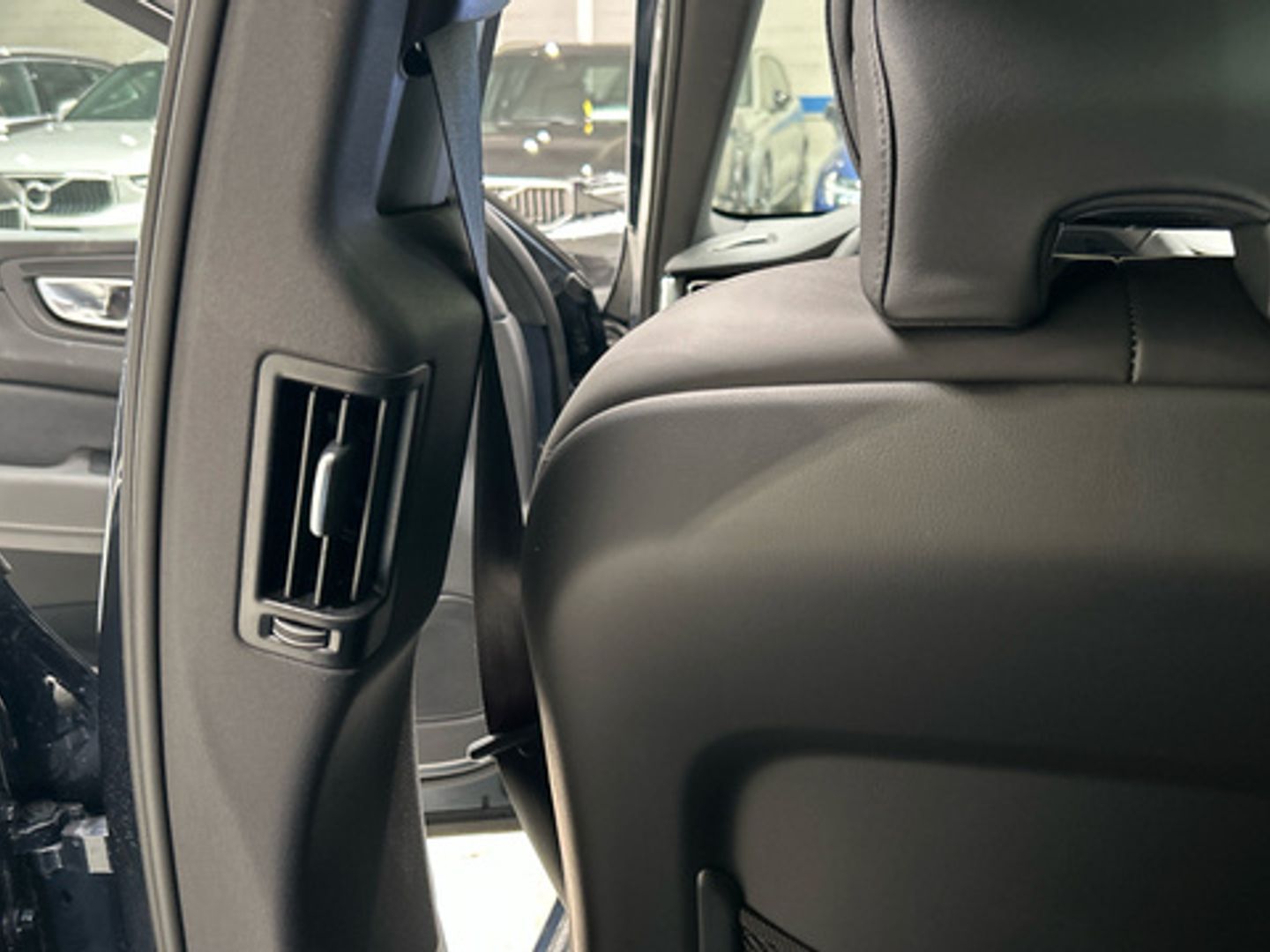 Volvo XC60 T6 Recharge Plus Dark AWD Auto 257 kW (350 CV)
