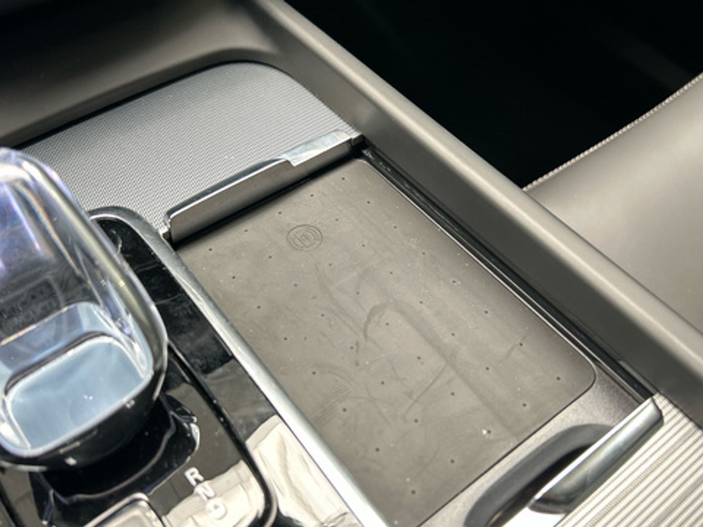 Volvo XC60 T6 Recharge Plus Dark AWD Auto 257 kW (350 CV)