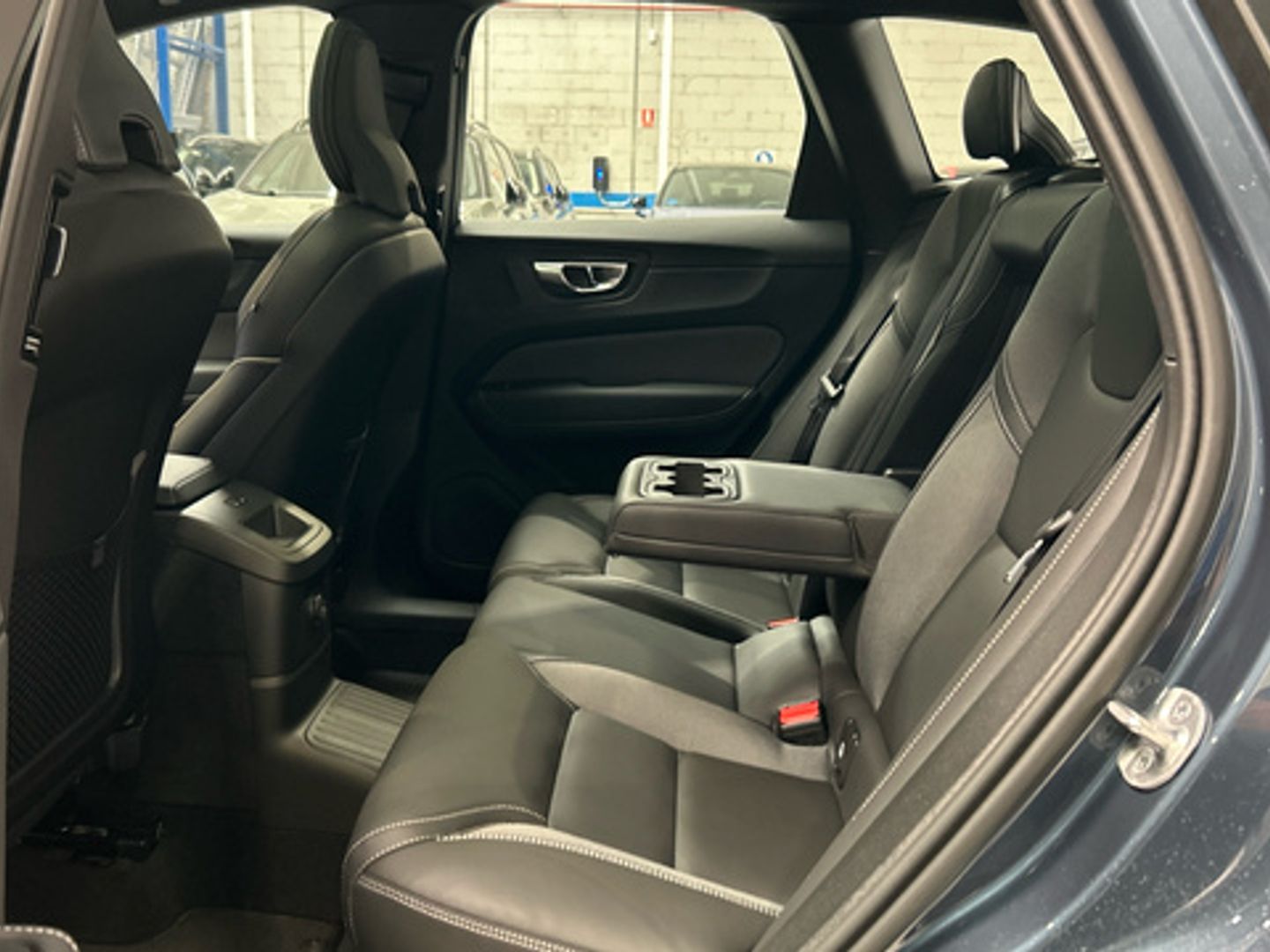 Volvo XC60 T6 Recharge Plus Dark AWD Auto 257 kW (350 CV)