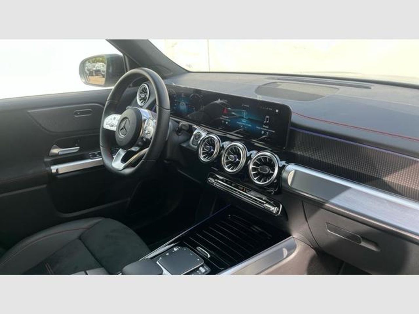 Mercedes-Benz EQB 300 4Matic 168 kW (228 CV)
