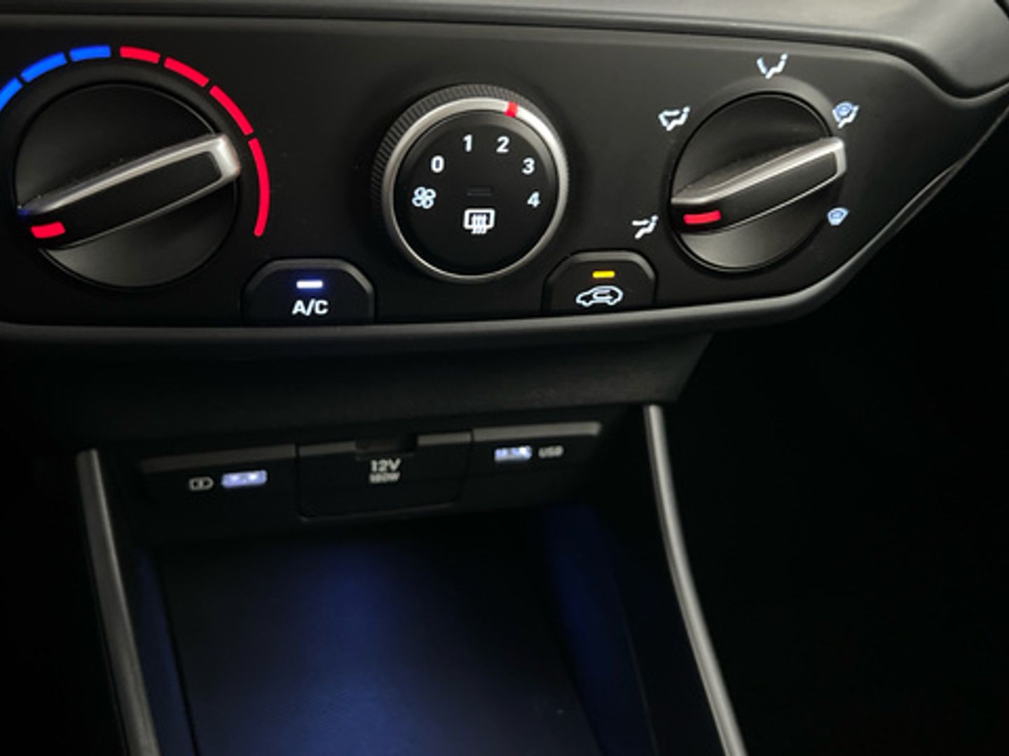 Hyundai Bayon 1.0 TGDI 48V Maxx 74 kW (100 CV)