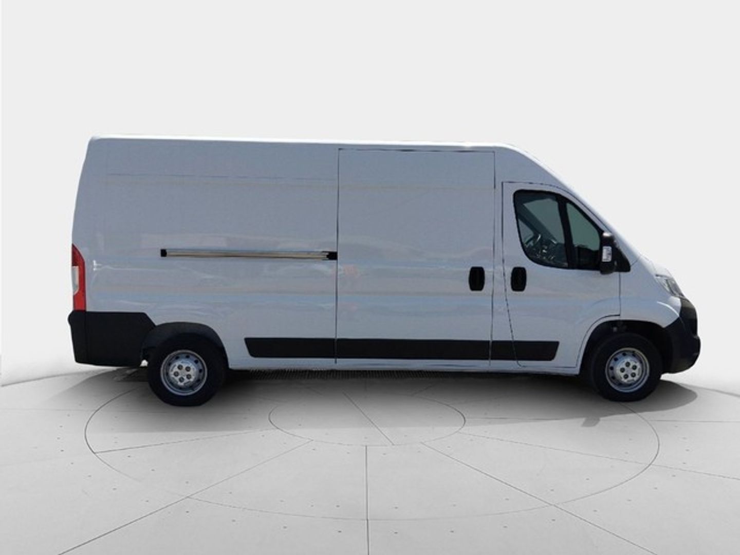 Citroen Jumper Furgon BlueHDi 140 35 L3H2 103 kW (140 CV)