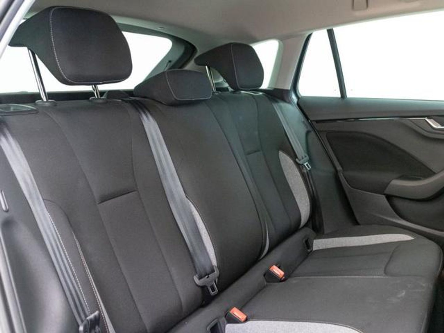Skoda Scala 1.0 TSI Selection DSG 85 kW (115 CV)