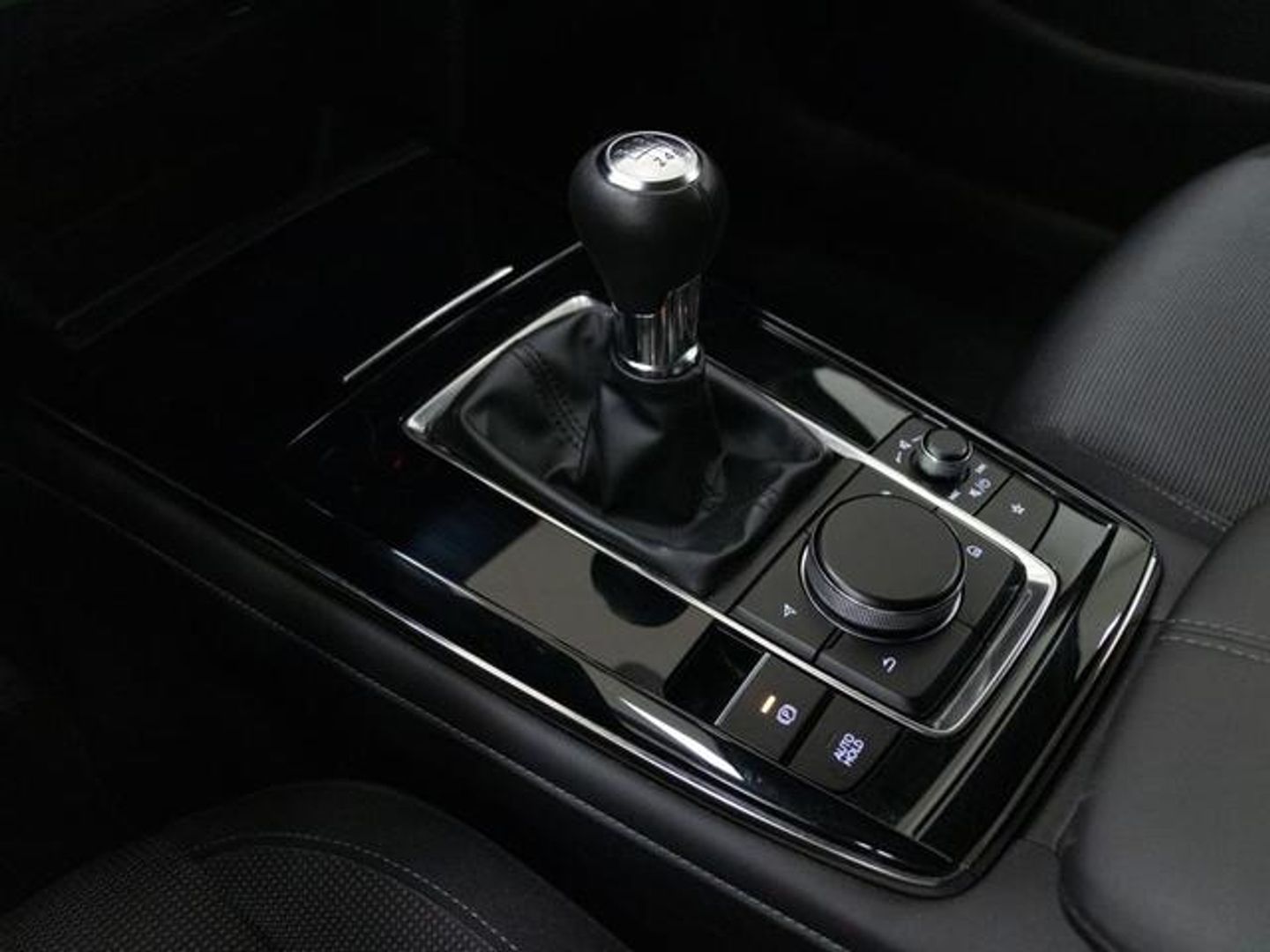 Mazda CX-30 2.0 e-Skyactiv-X Zenith 137 kW (186 CV)