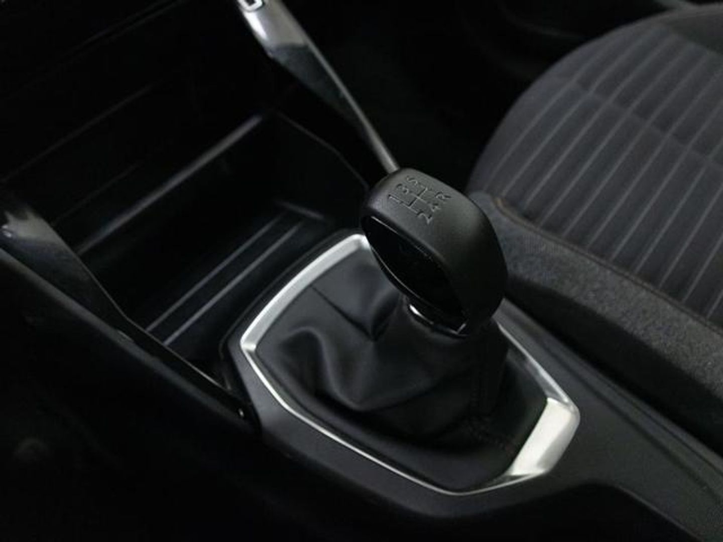 Peugeot 208 PureTech 75 S&S Active 55 kW (75 CV)