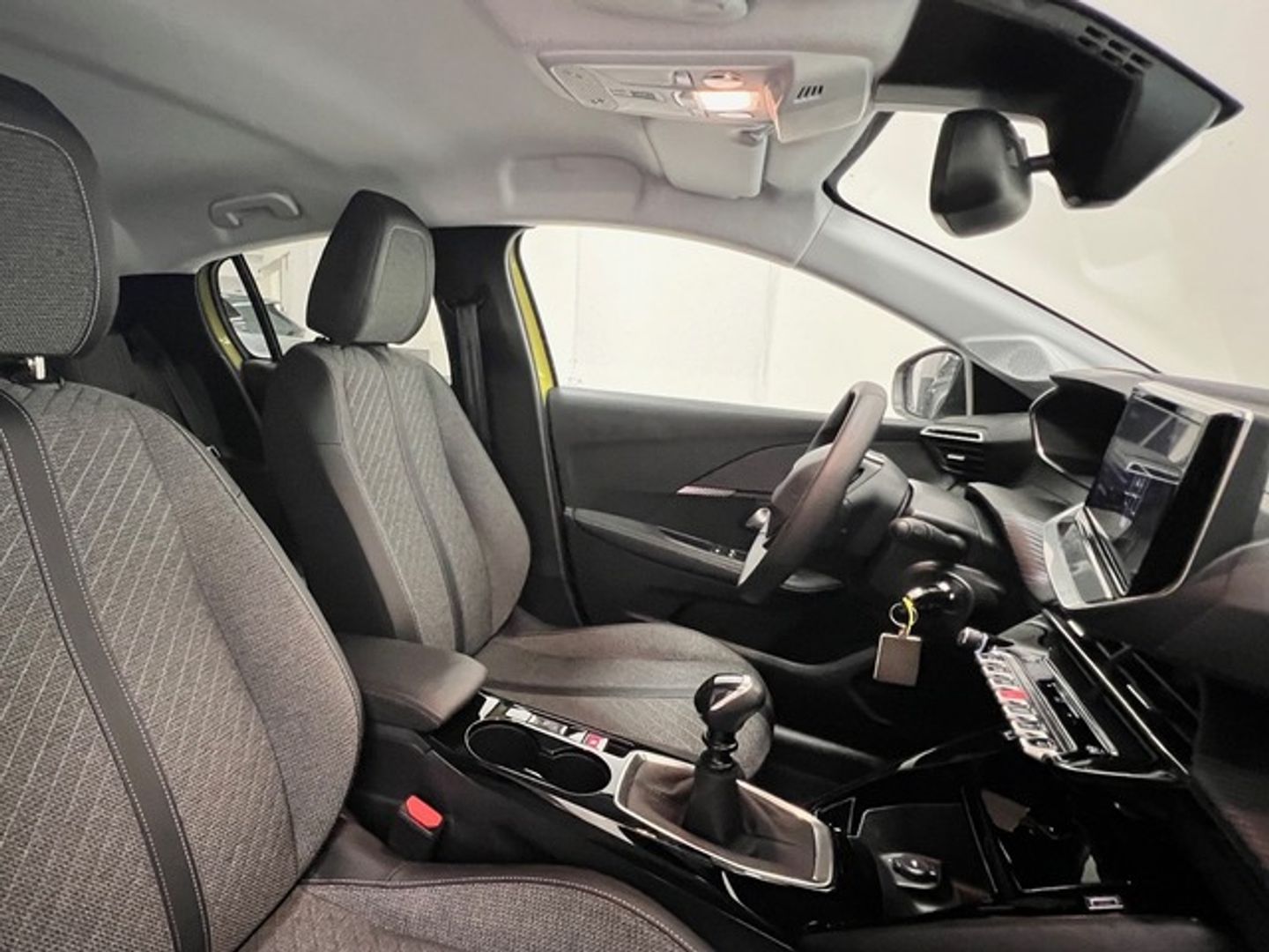 Peugeot 208 PureTech 100 Allure 75 kW (100 CV)
