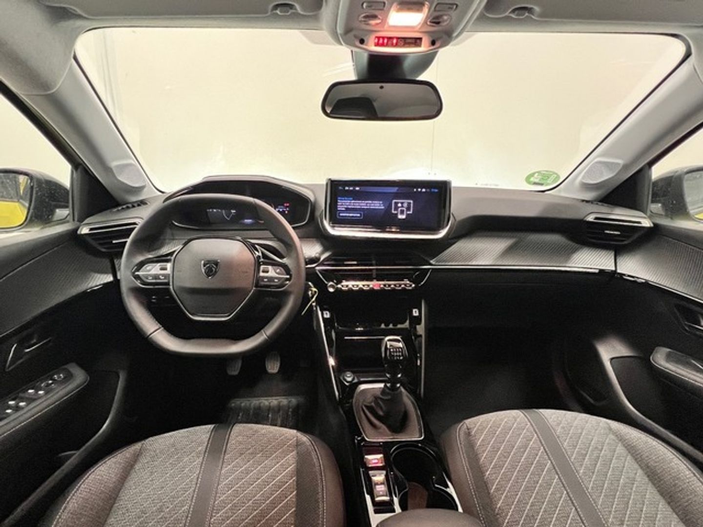 Peugeot 208 PureTech 100 Allure 75 kW (100 CV)
