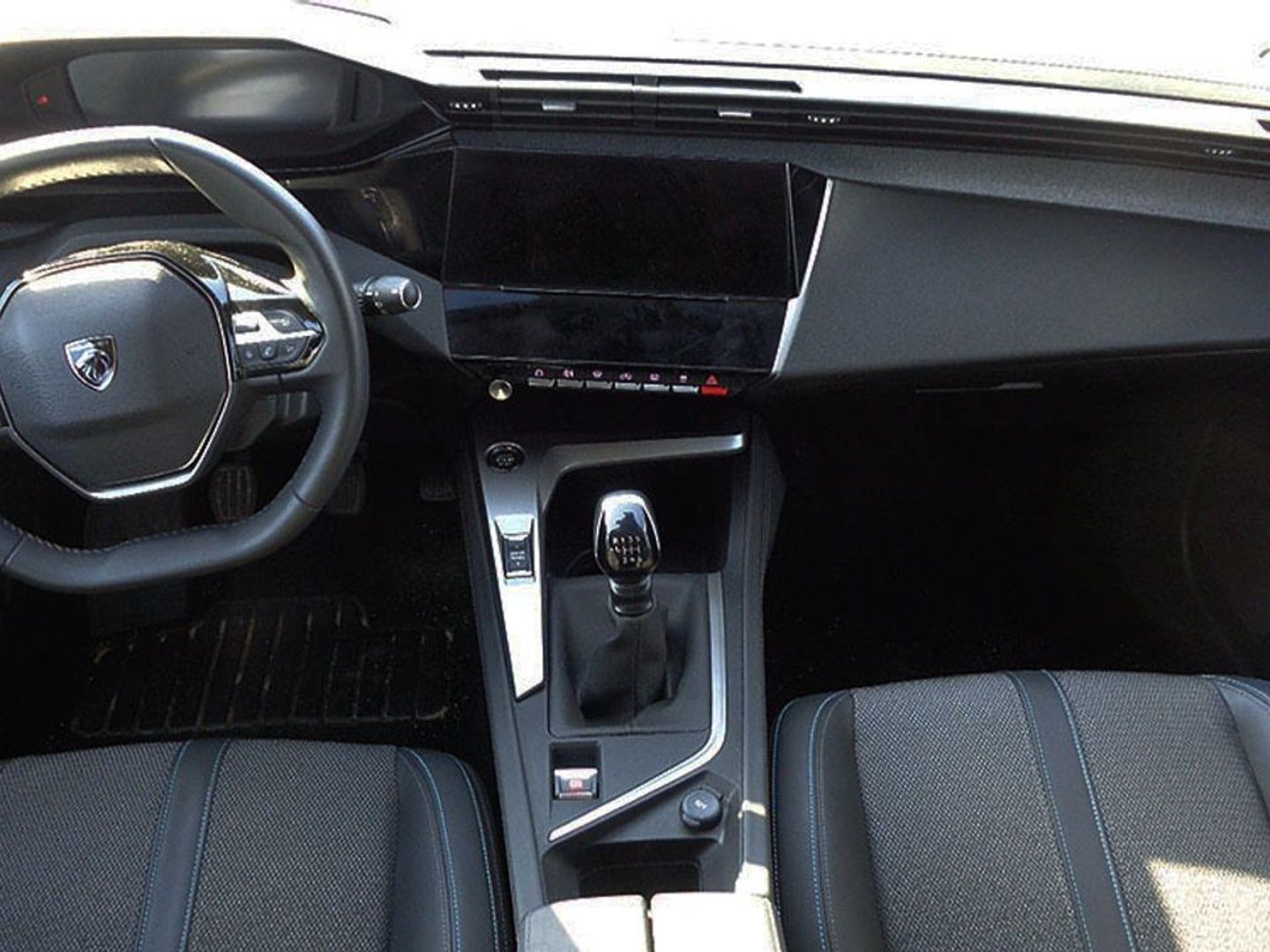 Peugeot 308 PureTech 130 S&S Allure 96 kW (130 CV)