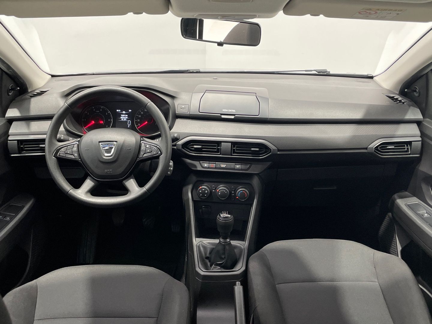 Dacia Sandero Essential SCe 49 kW (67 CV)