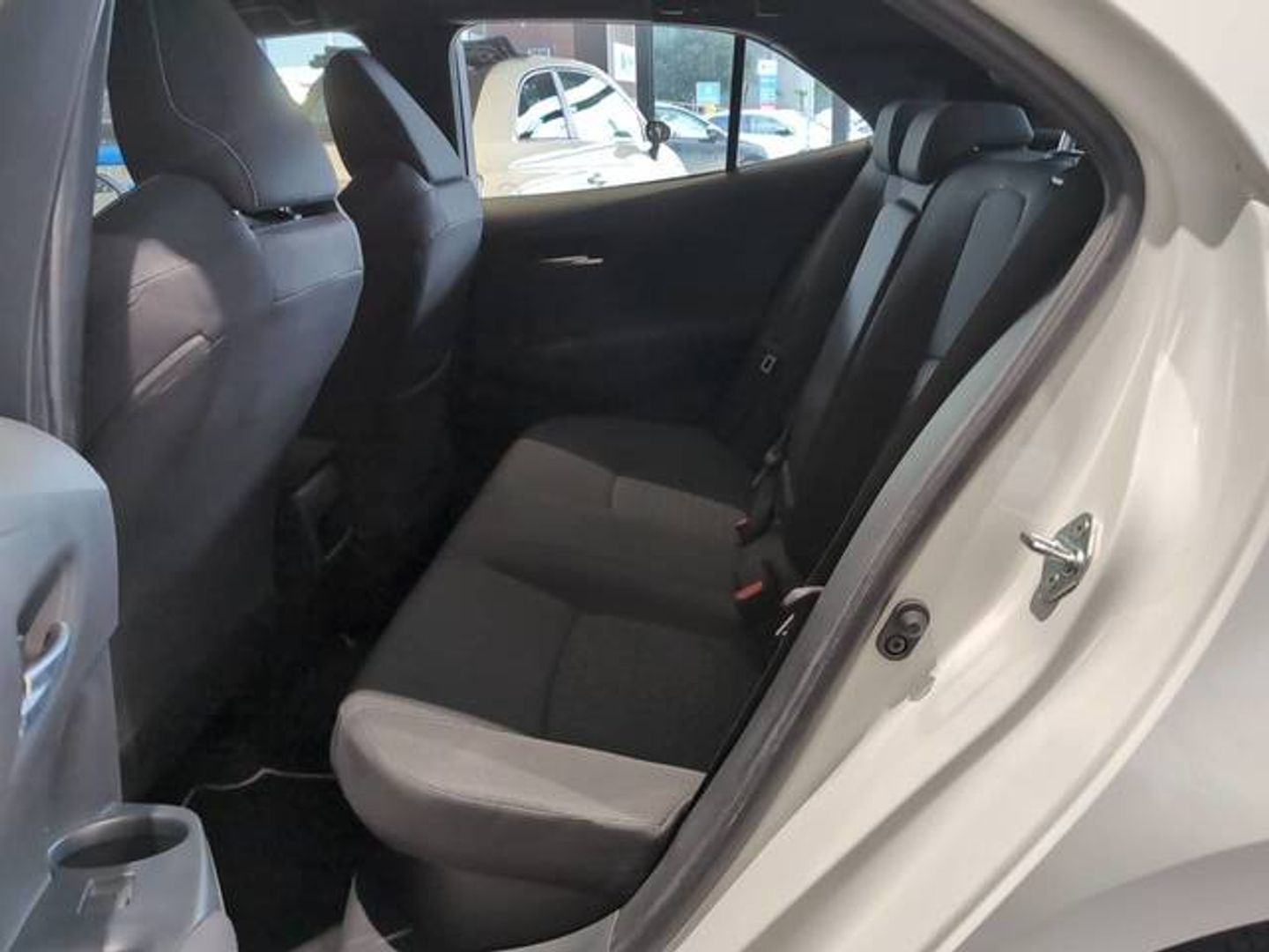 Toyota Corolla 1.8 125 Híbrido Active Tech E-CVT 90 kW (122 CV)