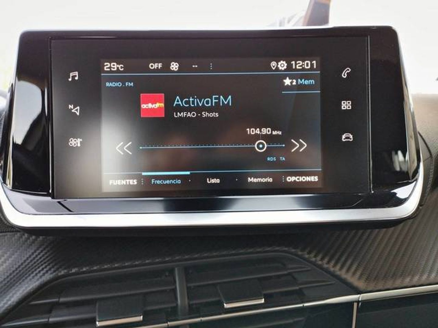 Peugeot 208 PureTech 100 Allure 75 kW (100 CV)