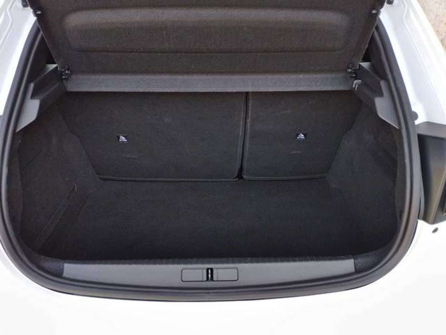 Peugeot 208 PureTech 100 Allure 75 kW (100 CV)