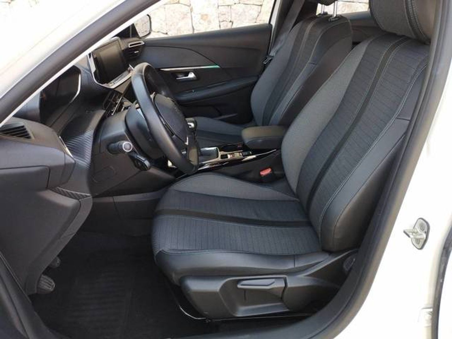 Peugeot 208 PureTech 100 Allure 75 kW (100 CV)