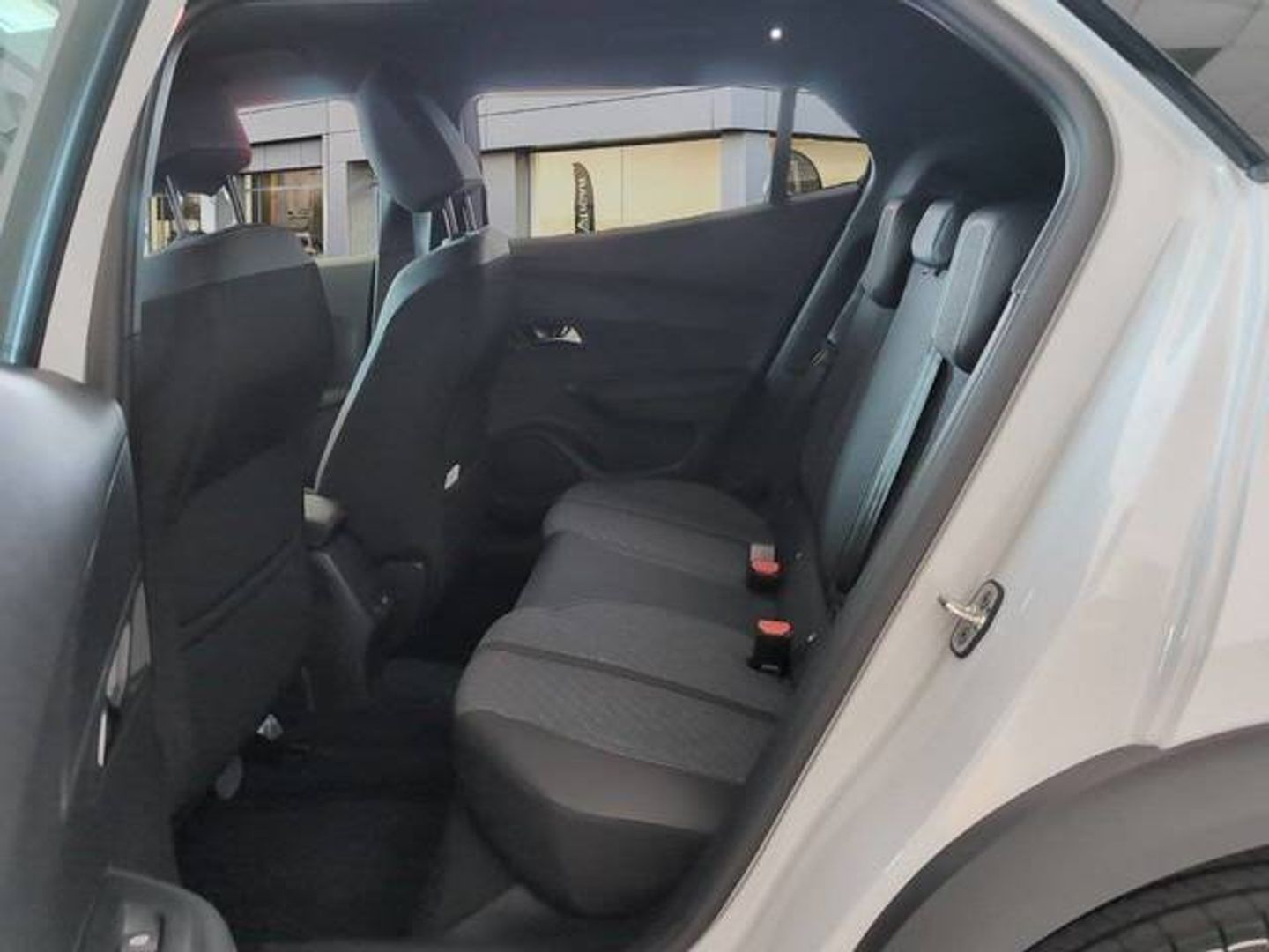 Peugeot 2008 PureTech 100 S&S Allure 75 kW (100 CV)