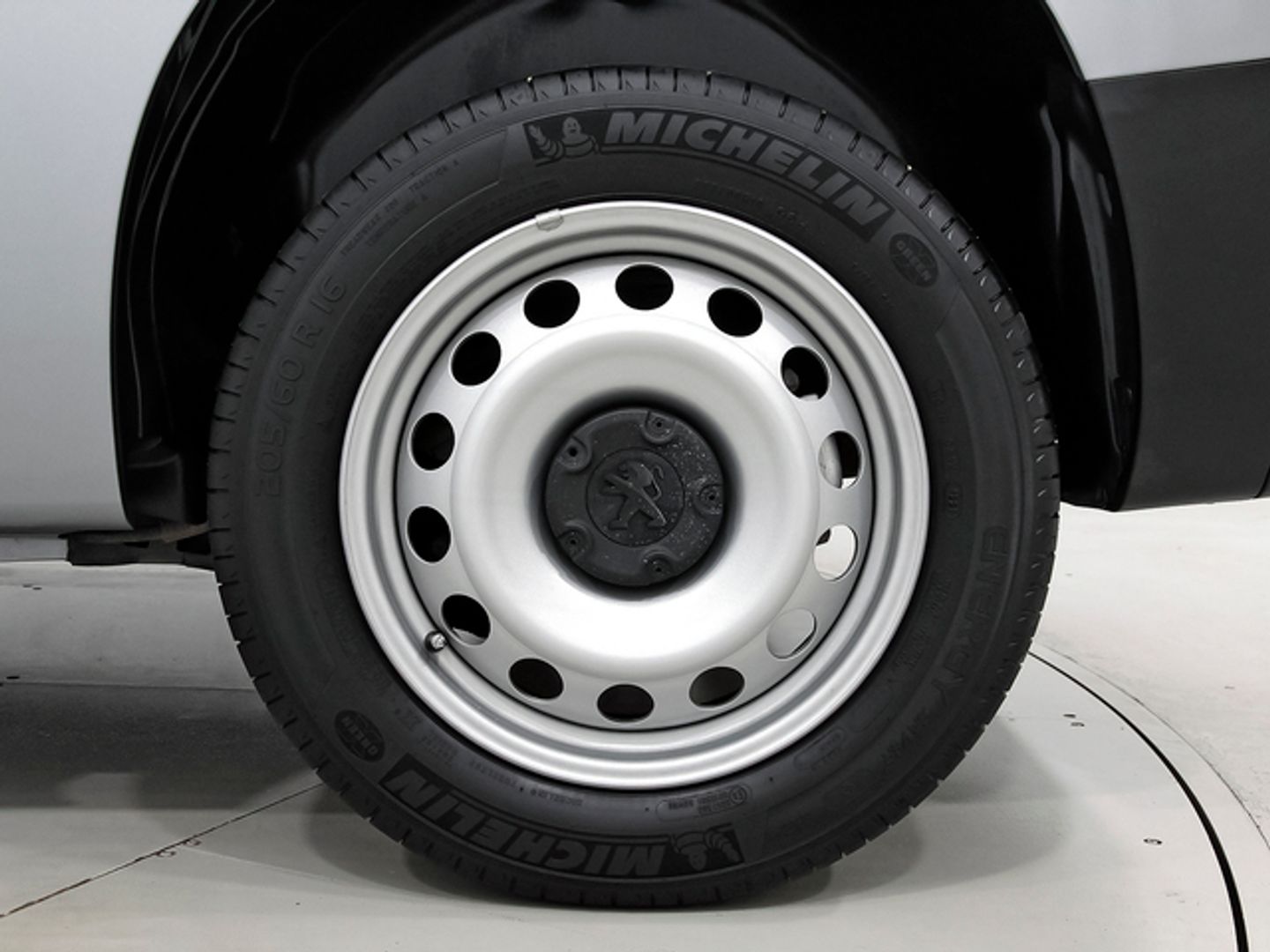 Peugeot Partner Furgon BlueHDi 100 Pro Standard 1000kg 73 kW (98 CV)