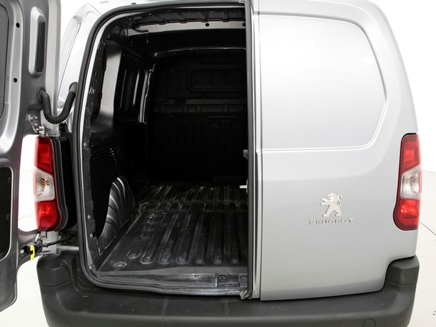 Peugeot Partner Furgon BlueHDi 100 Pro Standard 1000kg 73 kW (98 CV)