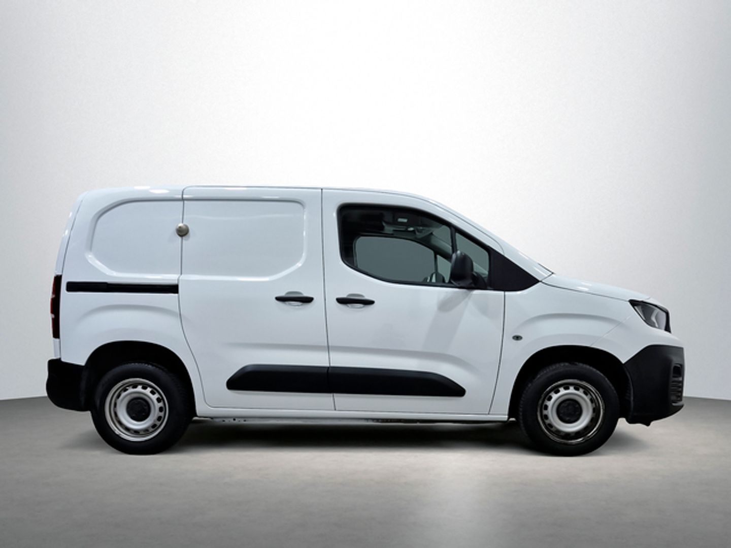 Peugeot Partner Furgon BlueHDi 100 Pro Standard 600kg 73 kW (98 CV)