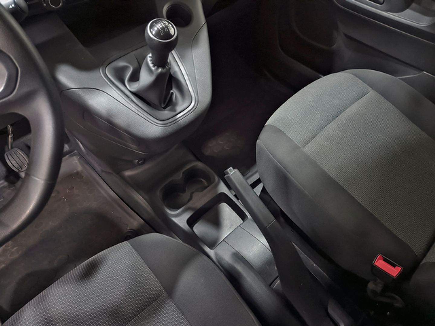 Peugeot Partner Furgon BlueHDi 100 Pro Standard 600kg 73 kW (98 CV)