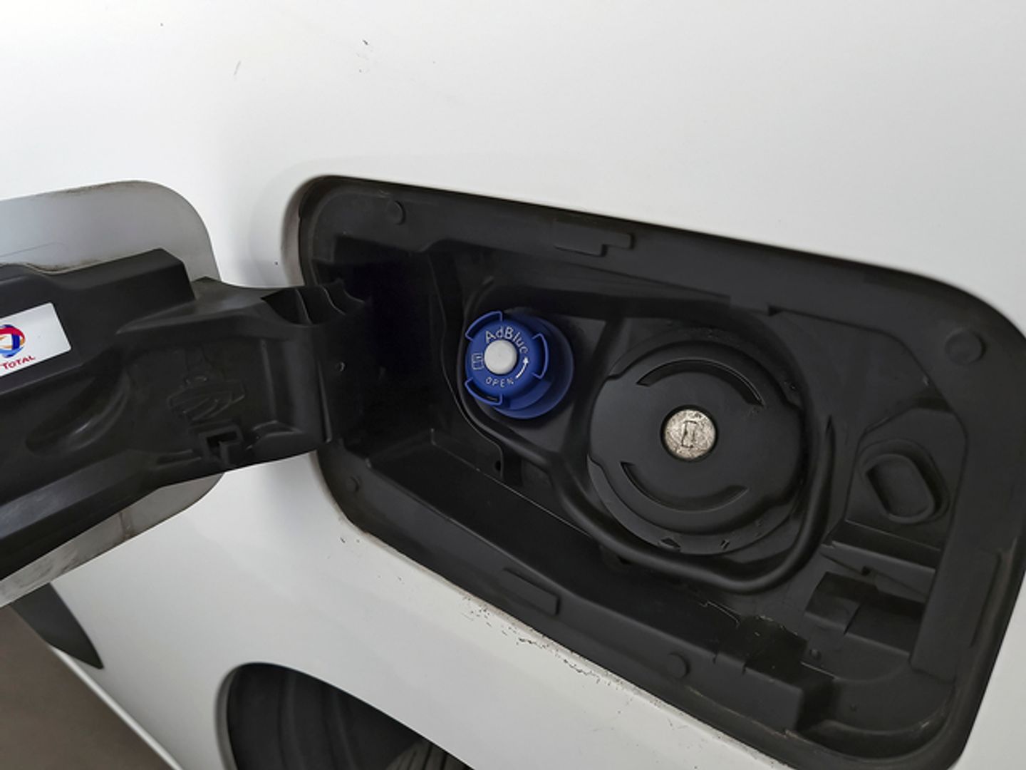 Peugeot Partner Furgon BlueHDi 100 Pro Standard 600kg 73 kW (98 CV)