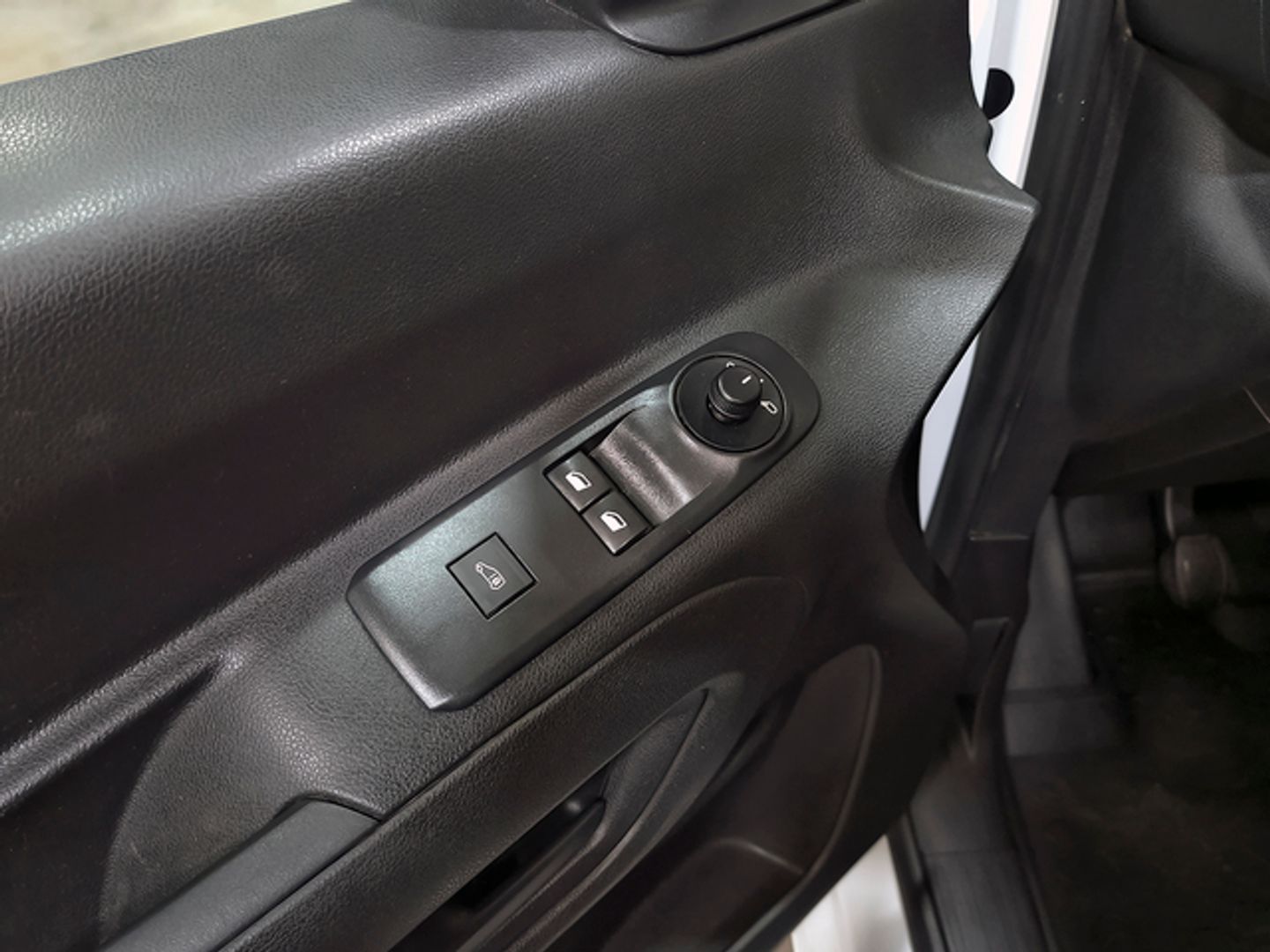 Citroen Berlingo Furgon BlueHDi 100 Talla M Control 75 kW (102 CV)