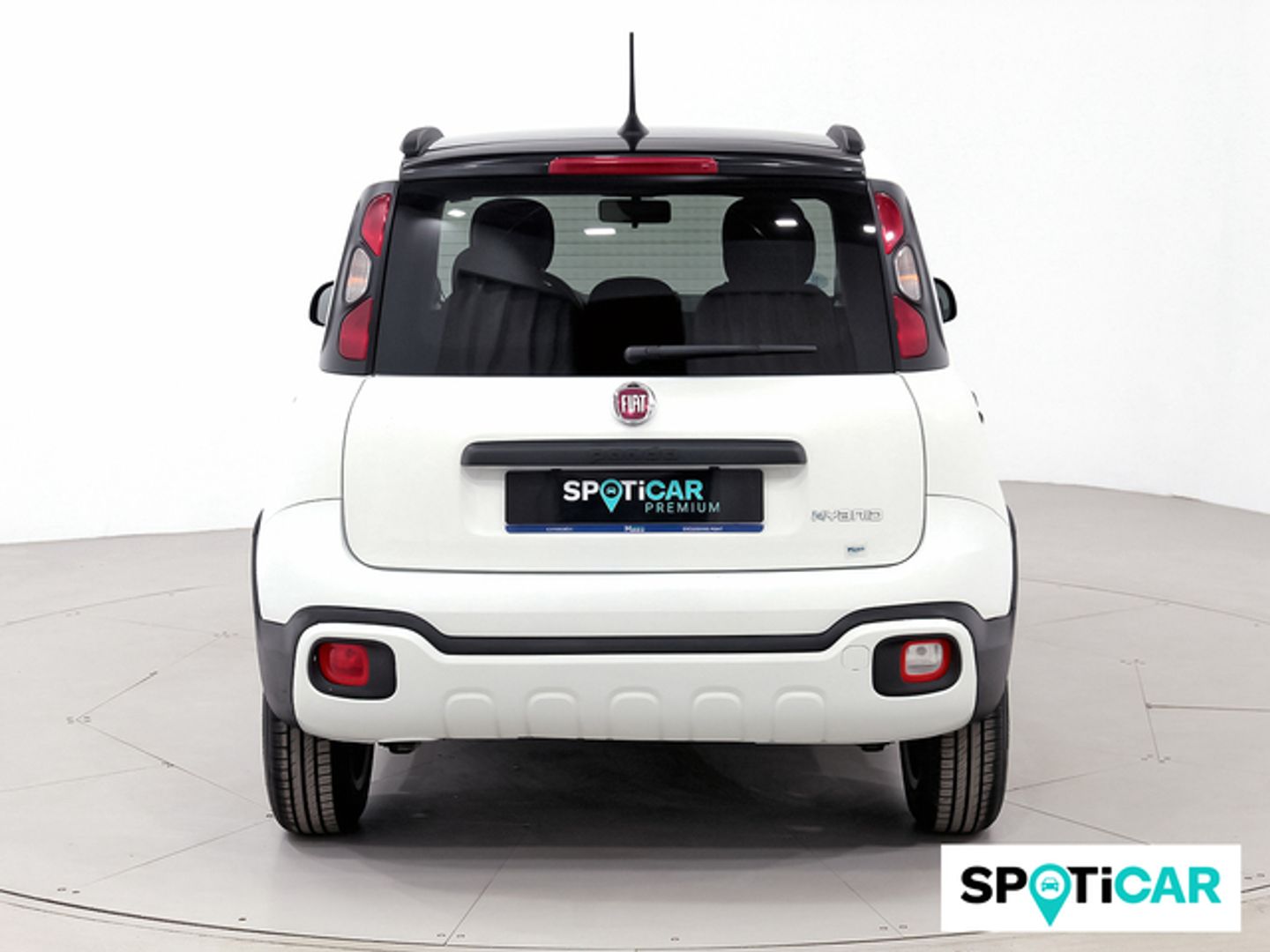 Fiat Panda 1.0 Gse City Cross 51 kW (70 CV) Blanco Sedan