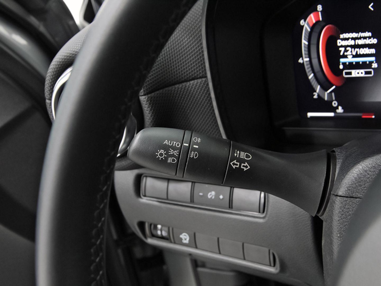 Nissan Juke DIG-T N-Connecta 4x2 DCT 84 kW (114 CV)
