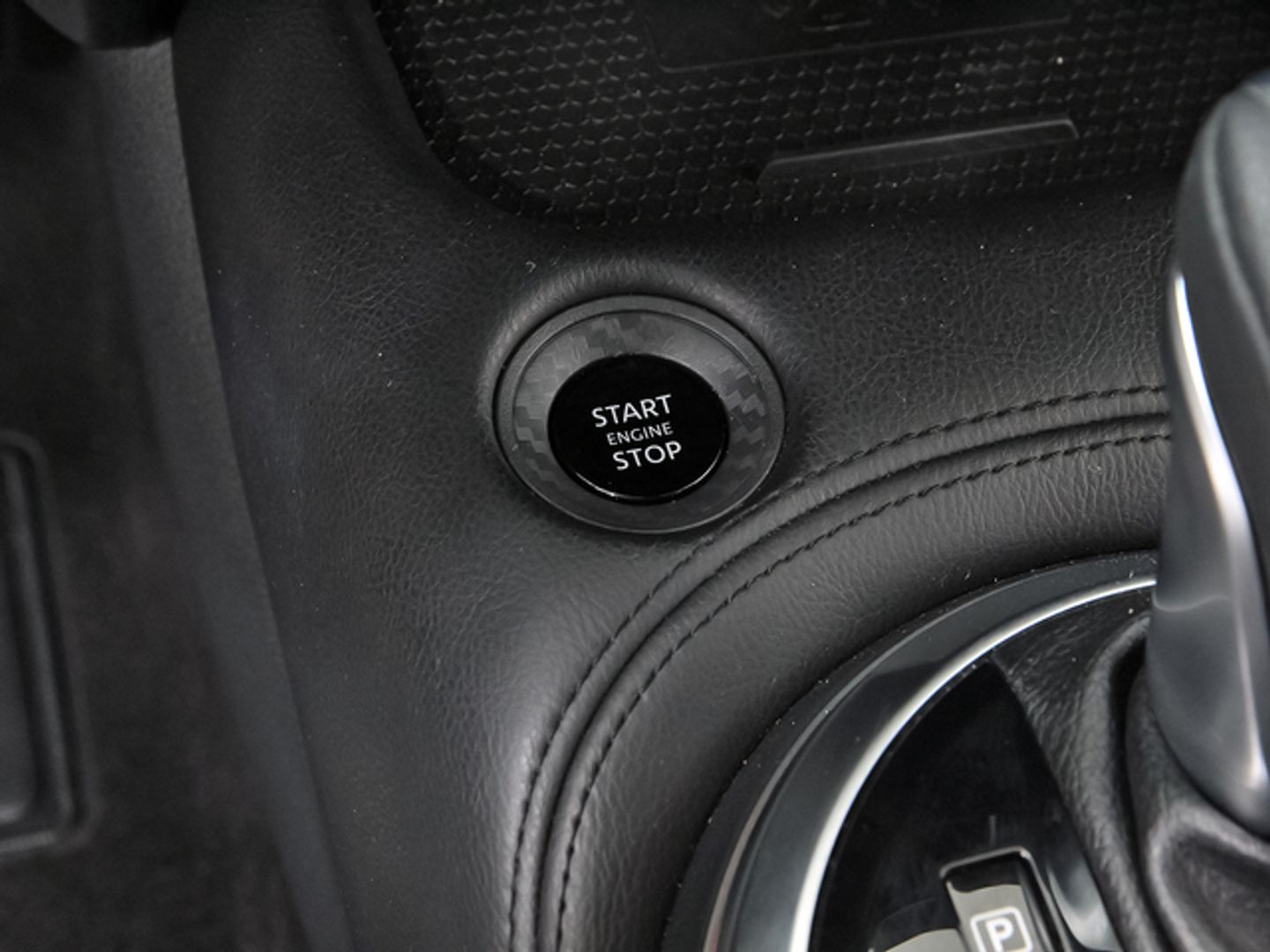 Nissan Juke DIG-T N-Connecta 4x2 DCT 84 kW (114 CV)