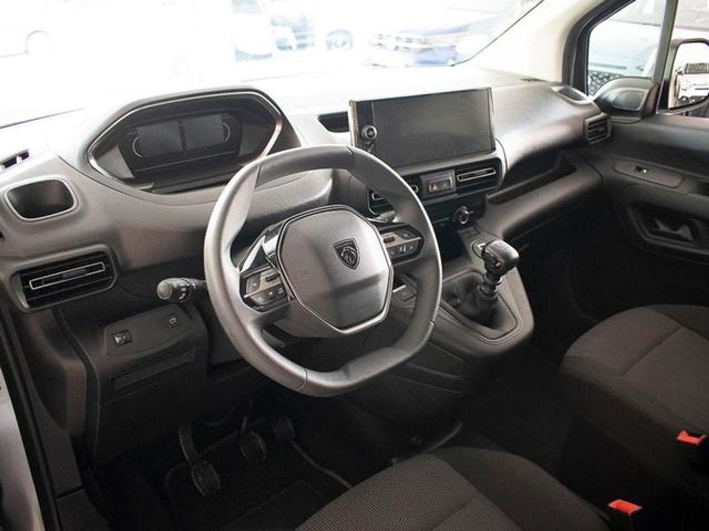 Peugeot Rifter Active Business Standard BlueHDi 73 kW (100 CV)