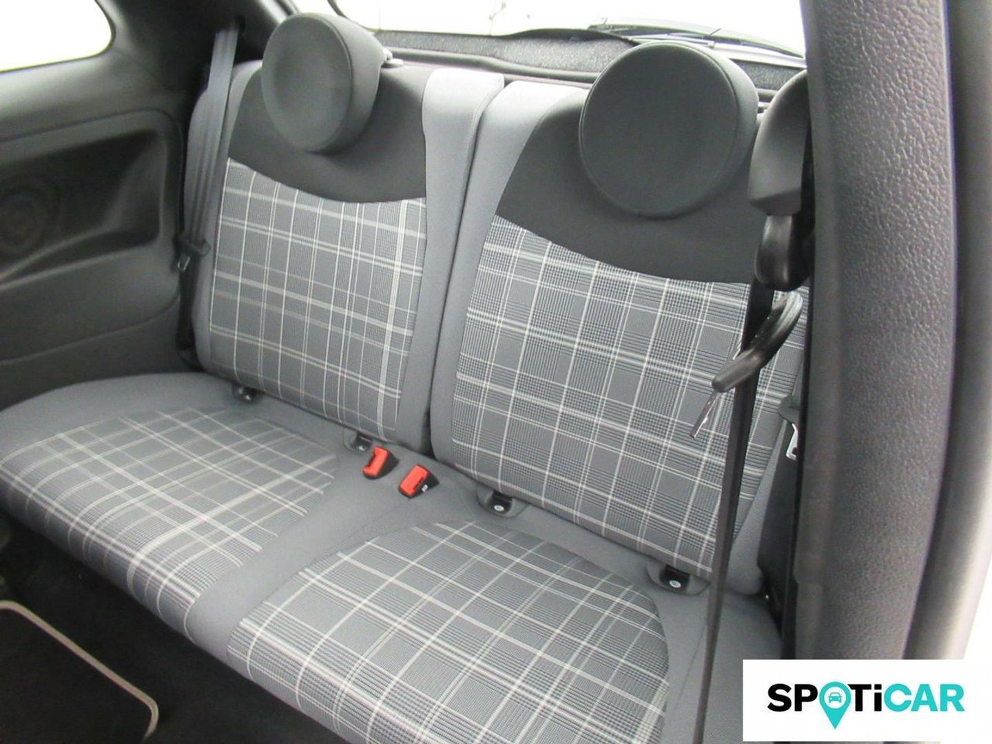 Fiat 500 1.0 6v GSE Lounge 51 kW (70 CV)
