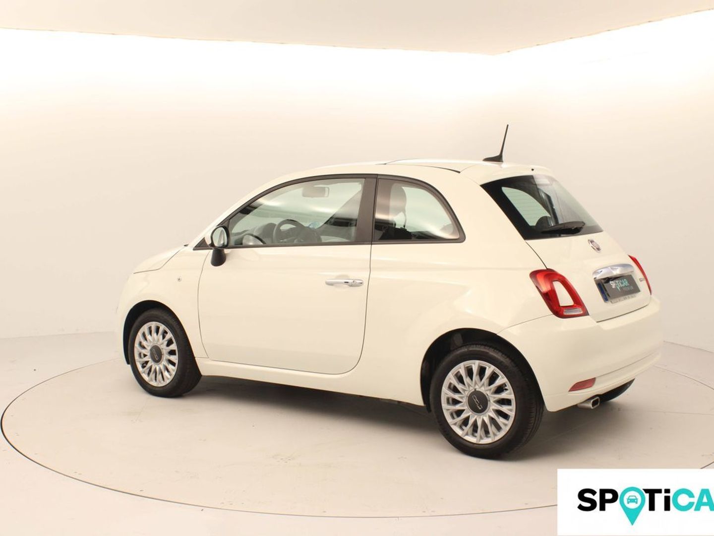 Fiat 500 1.0 6v GSE Lounge 51 kW (70 CV)