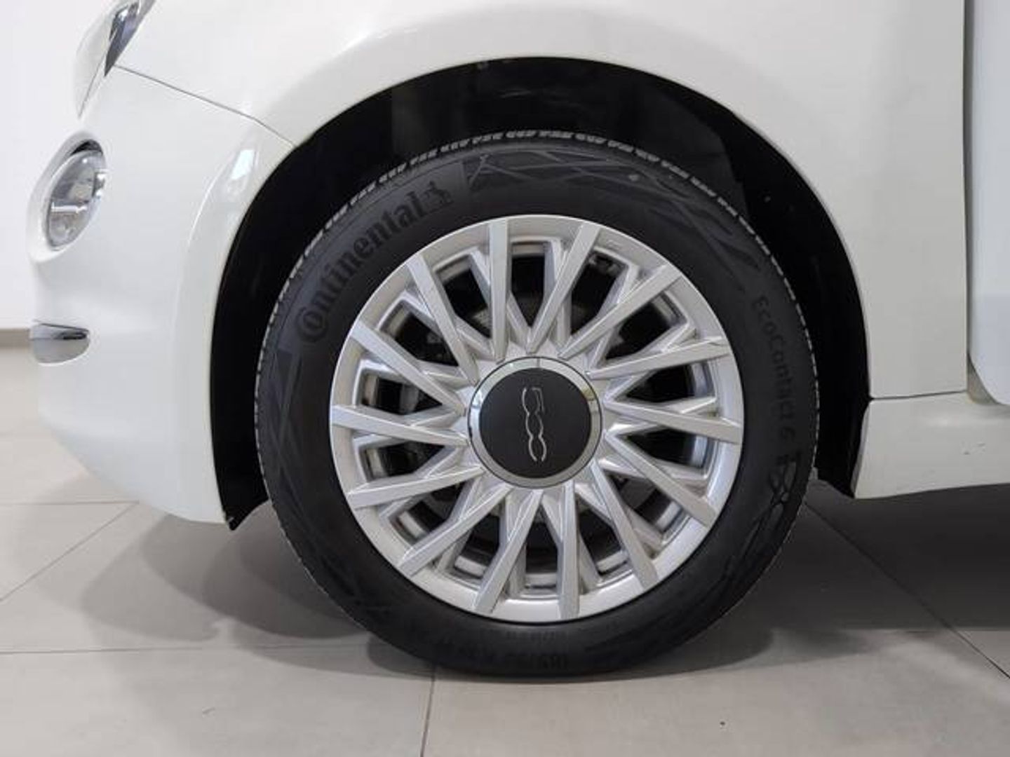 Fiat 500 1.0 Hybrid Dolcevita 51 kW (70 CV)