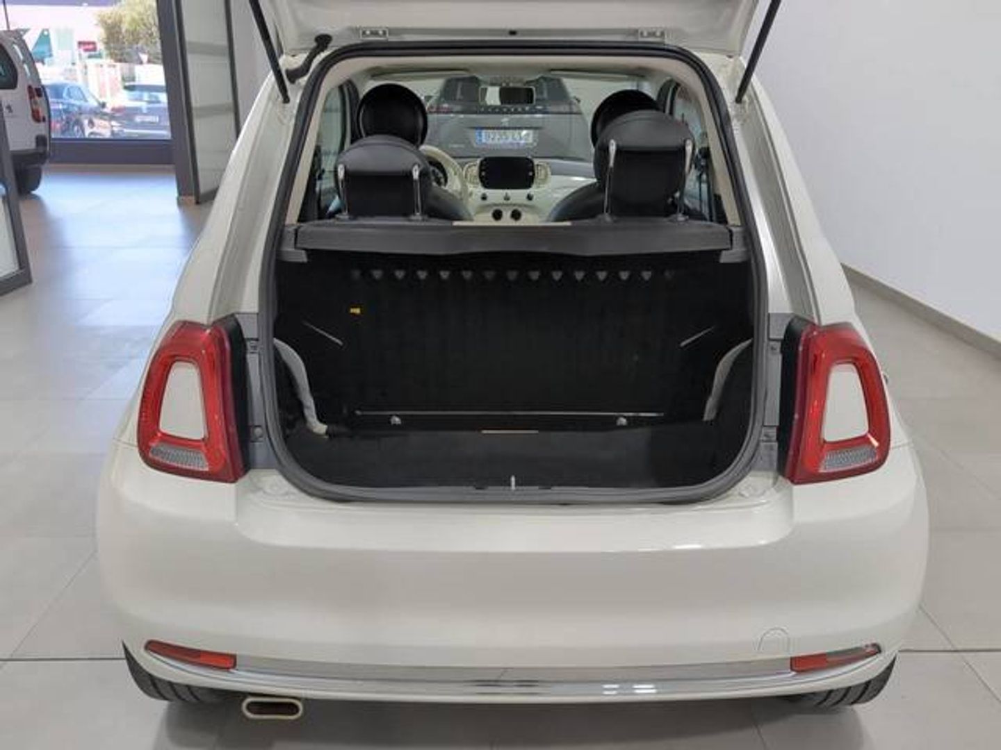 Fiat 500 1.0 Hybrid Dolcevita 51 kW (70 CV)