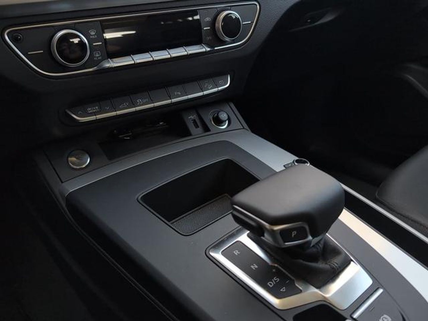Audi Q5 TFSIe Advanced 50 TFSIe quattro-ultra 220 kW (299 CV) S tronic