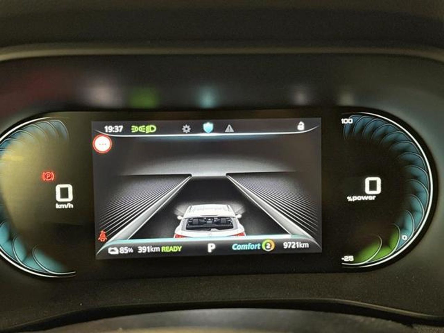 MG MG5 Long Range Luxury 115 kW (156 CV)