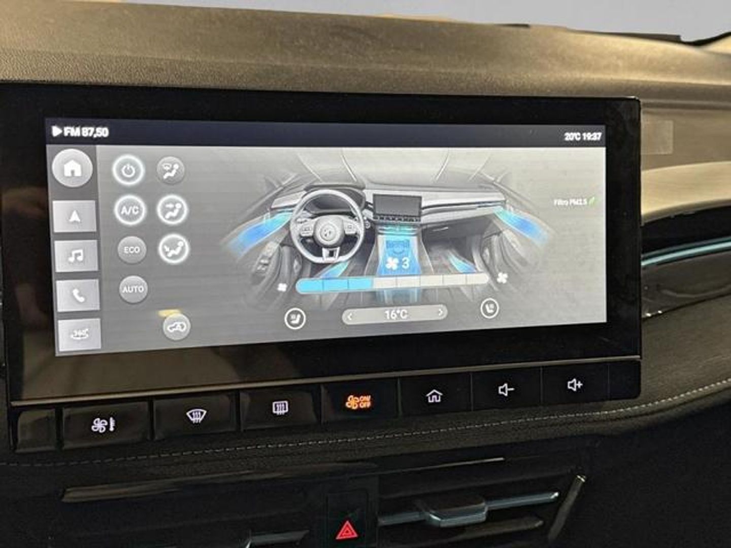 MG MG5 Long Range Luxury 115 kW (156 CV)