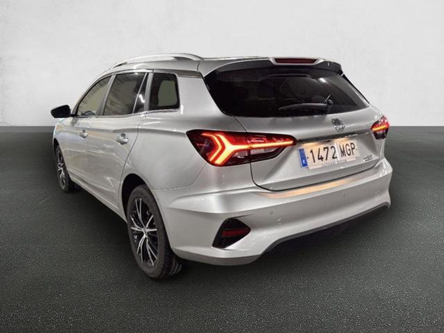 MG MG5 Long Range Luxury 115 kW (156 CV)