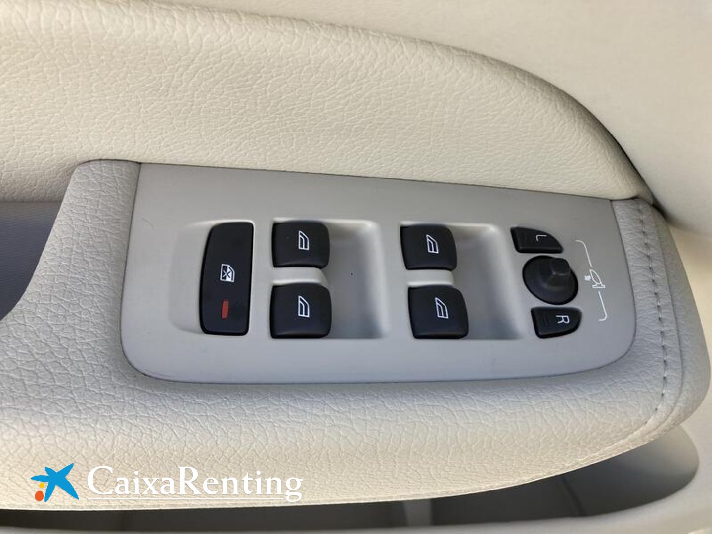 Volvo XC60 T6 Recharge Inscription AWD Auto 250 kW (340 CV)
