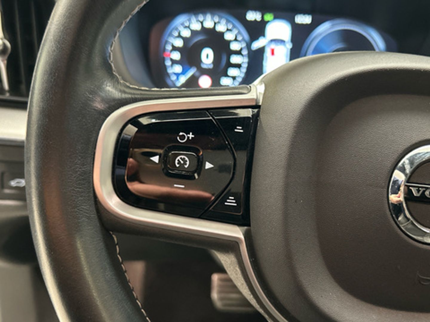 Volvo XC60 T8 Recharge R-Design AWD Auto 287 kW (390 CV)