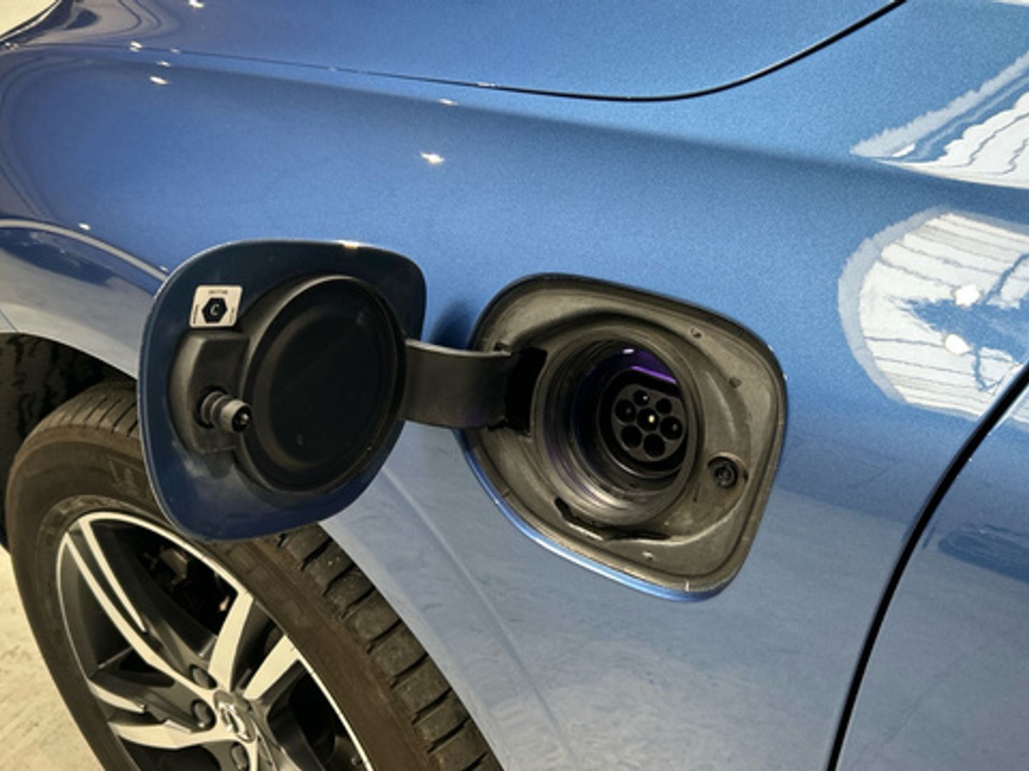 Volvo XC60 T8 Recharge R-Design AWD Auto 287 kW (390 CV)