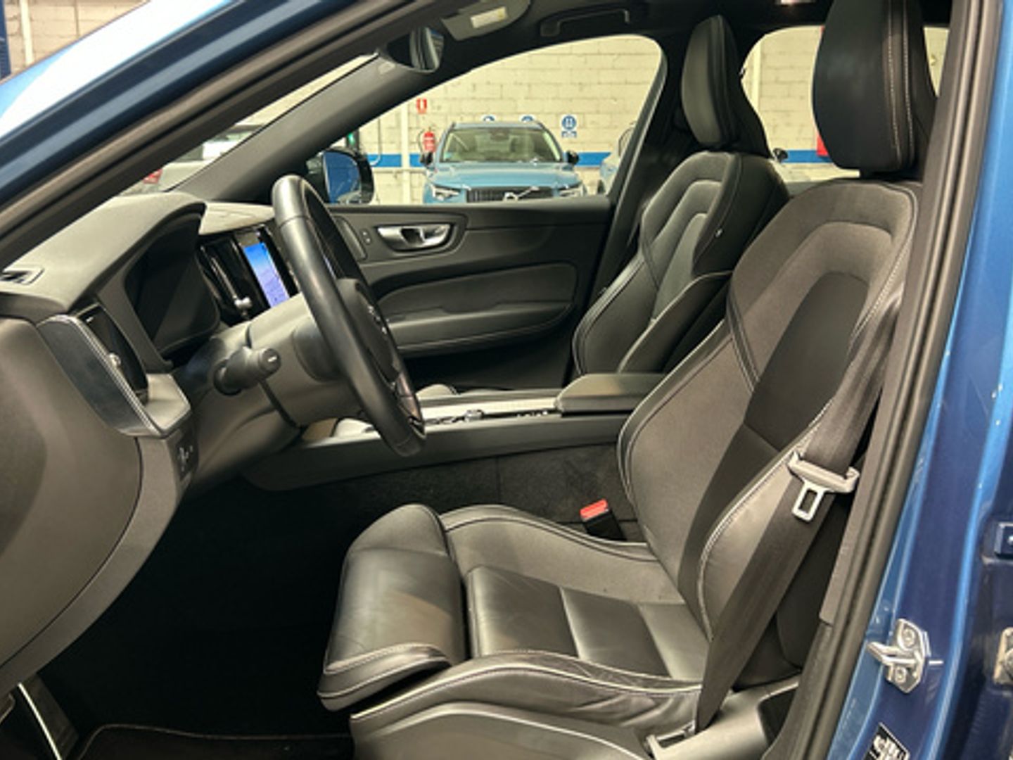 Volvo XC60 T8 Recharge R-Design AWD Auto 287 kW (390 CV)