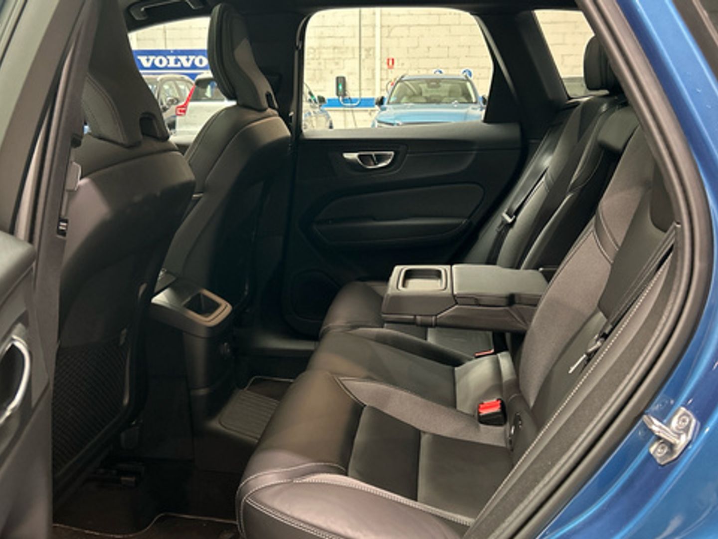 Volvo XC60 T8 Recharge R-Design AWD Auto 287 kW (390 CV)