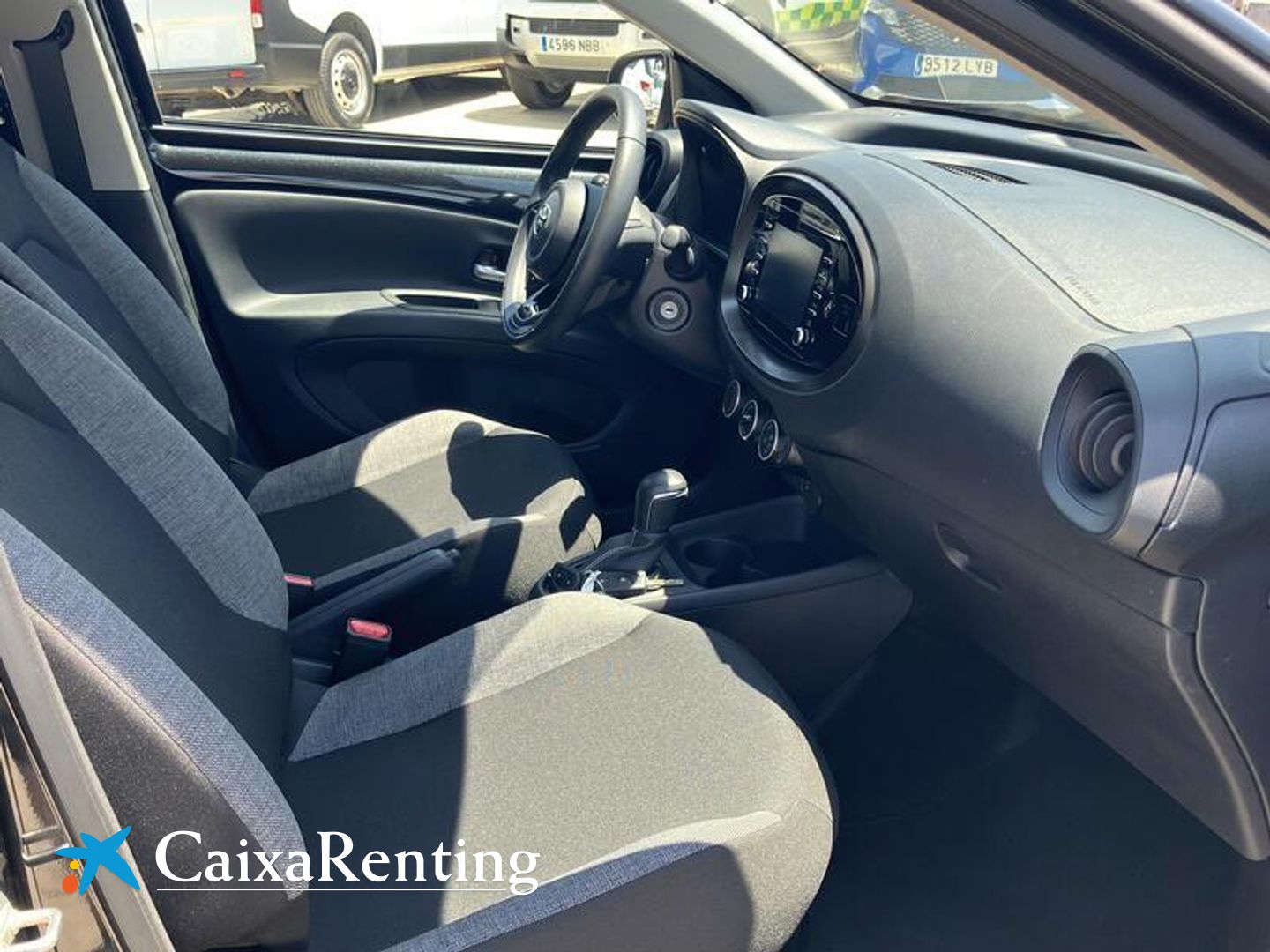 Toyota Aygo X Cross 1.0 VVT-I Undercover CVT 53 kW (72 CV)