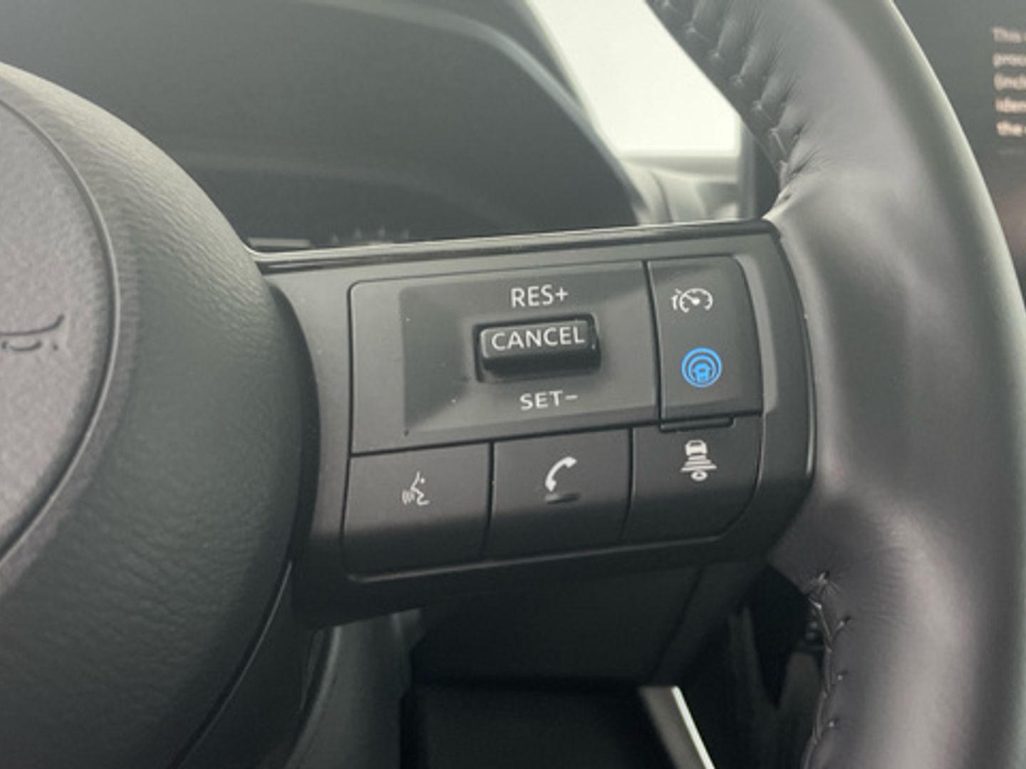 Nissan Qashqai DIG-T 140 N-Connecta 103 kW (140 CV)