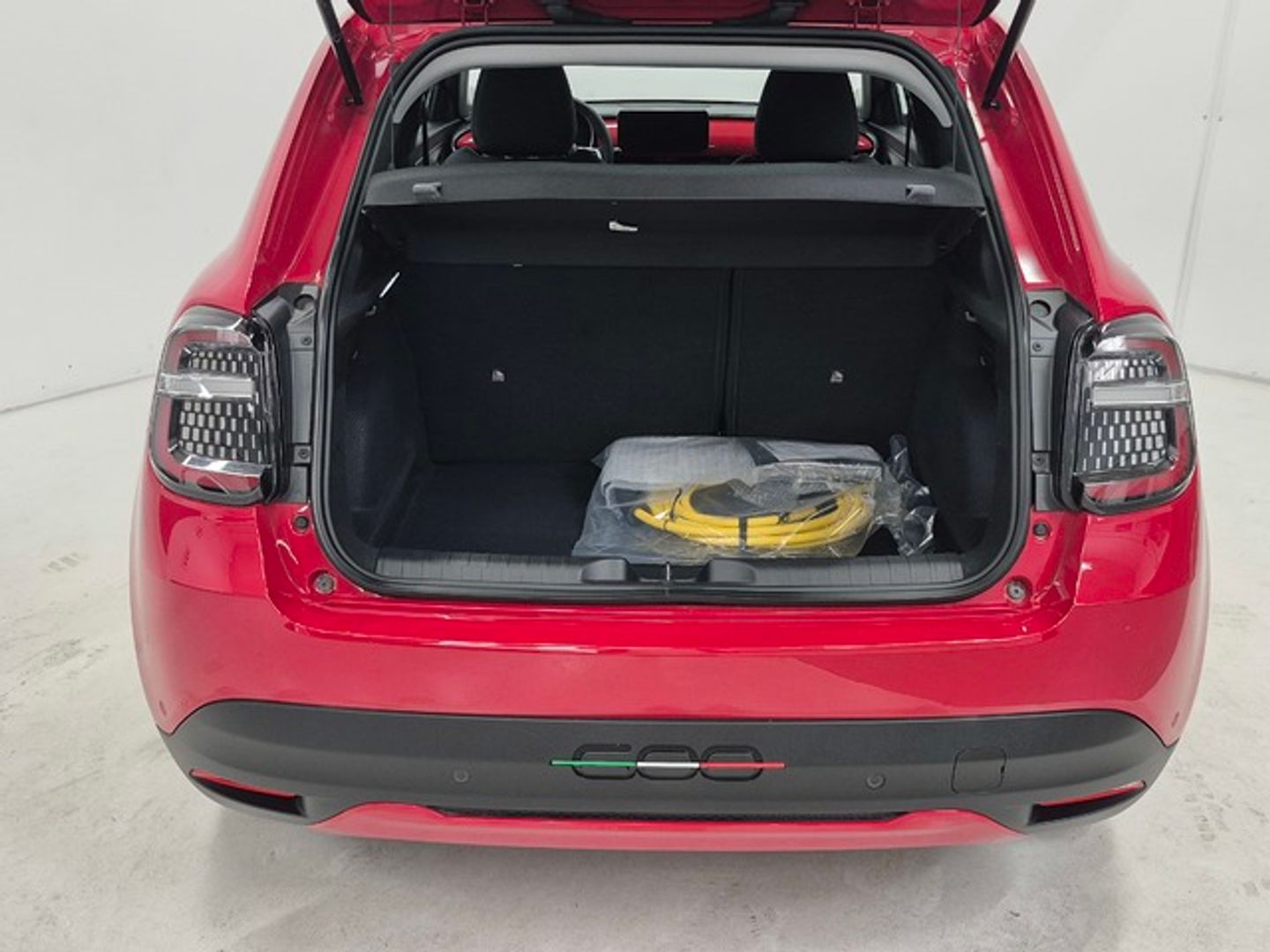 Fiat 600e Red 54kwh 115 kW (156 CV)