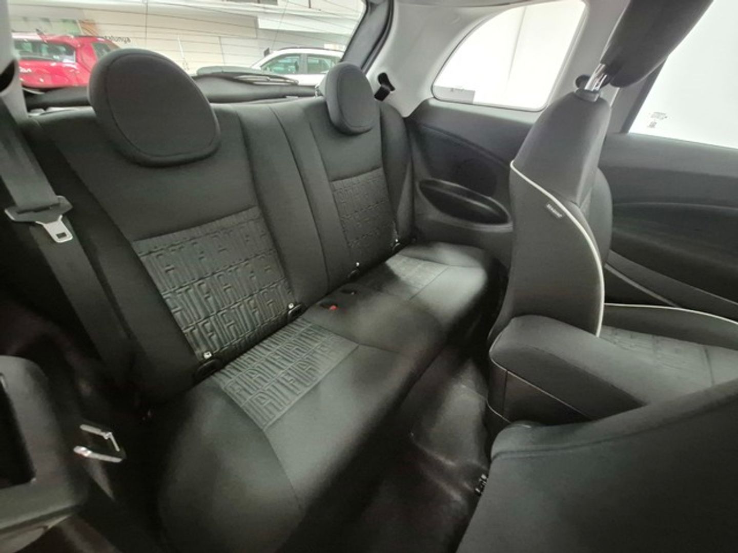 Fiat 500 Electrico Monotrim 320km 87 kW (118 CV)