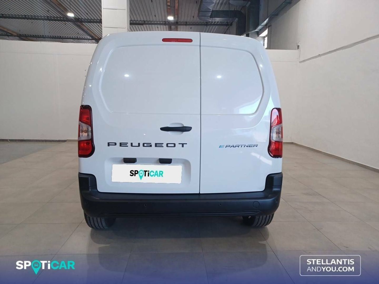 Peugeot e-Partner e-Electico Standard 800kg 100 kW (136 CV)